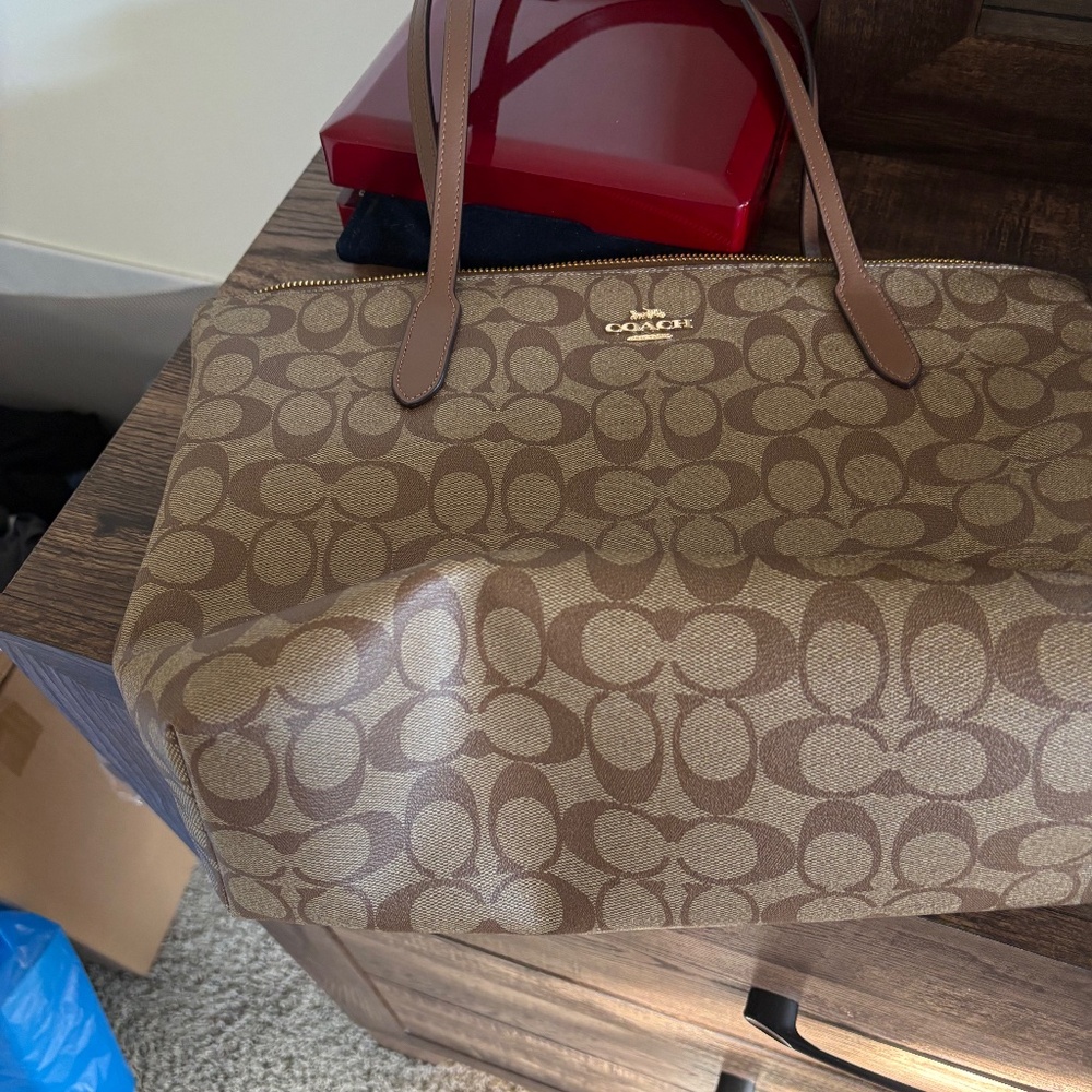 Never used coach bag